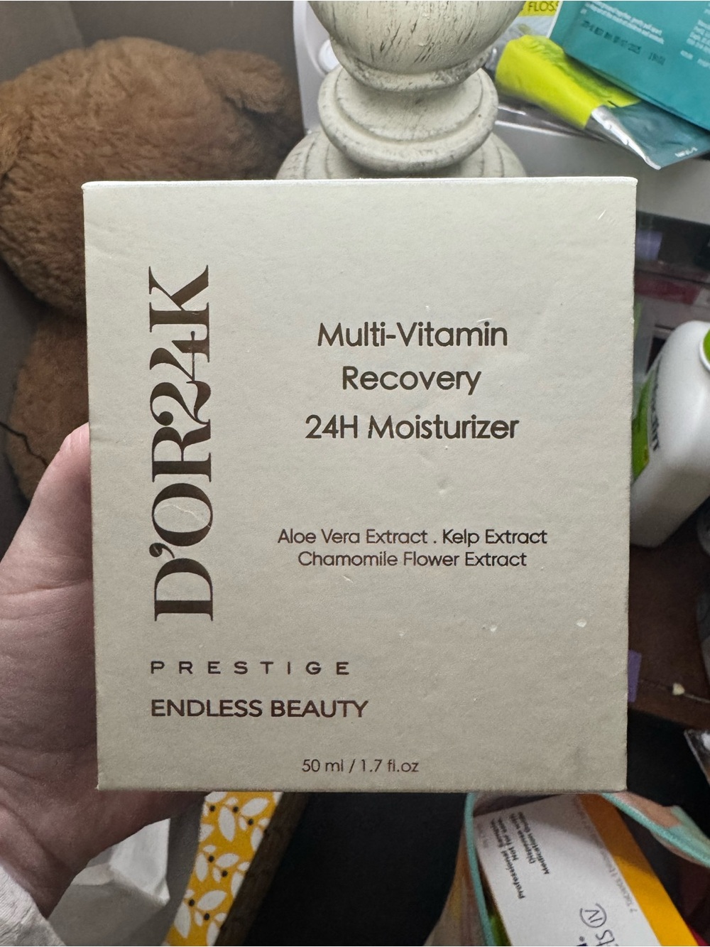 Multi-Vitamin Recovery 24H Moisturizer - Beige